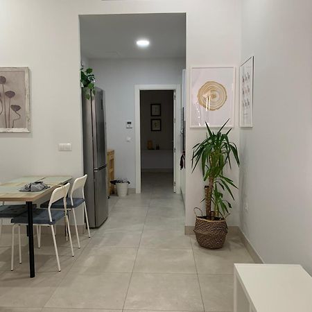 Apartamento Triana Moderno Севиля Екстериор снимка