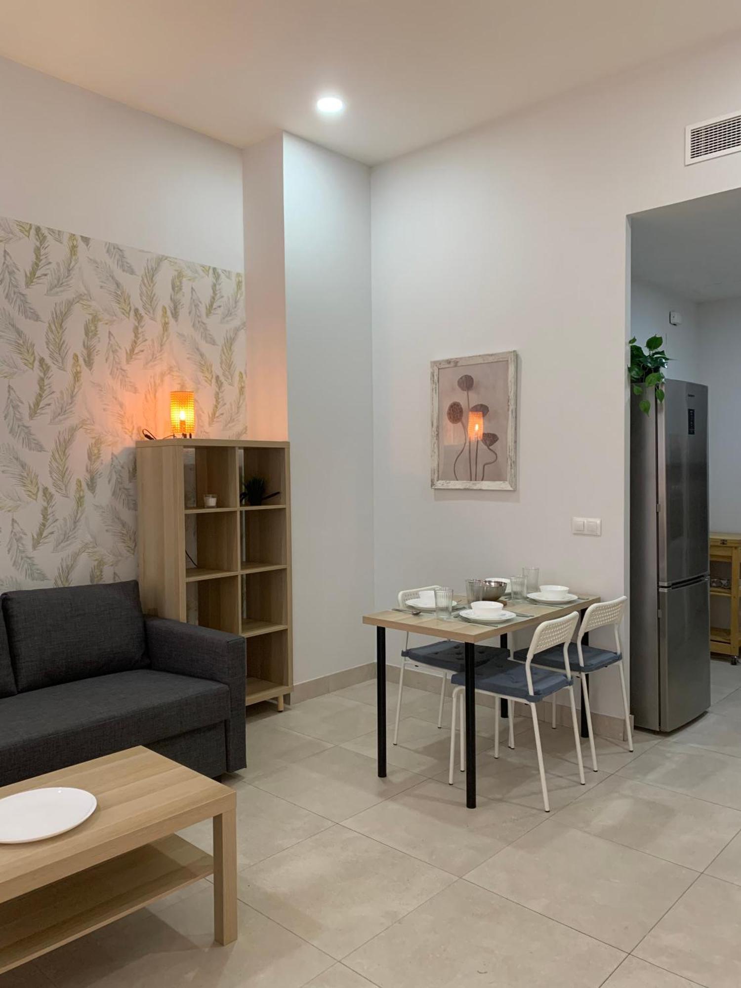 Apartamento Triana Moderno Севиля Екстериор снимка