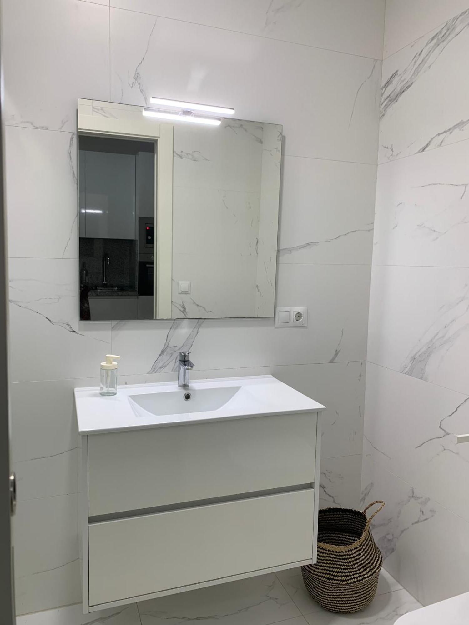 Apartamento Triana Moderno Севиля Екстериор снимка